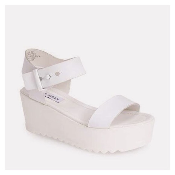 Steve Madden Shoes - Steve Madden Surfside Leather Platform Sandals